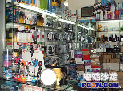 攝像頭鼠標耳機特價 海正市場產(chǎn)品豐富